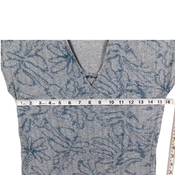 Skin Lounge Dress Blue Floral Pattern Size 2 Made in Peru - Picture 4 of 10